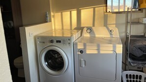 Interior - Cozy 1-bedroom studio in charming Grants perfect for your getaway (Grants)