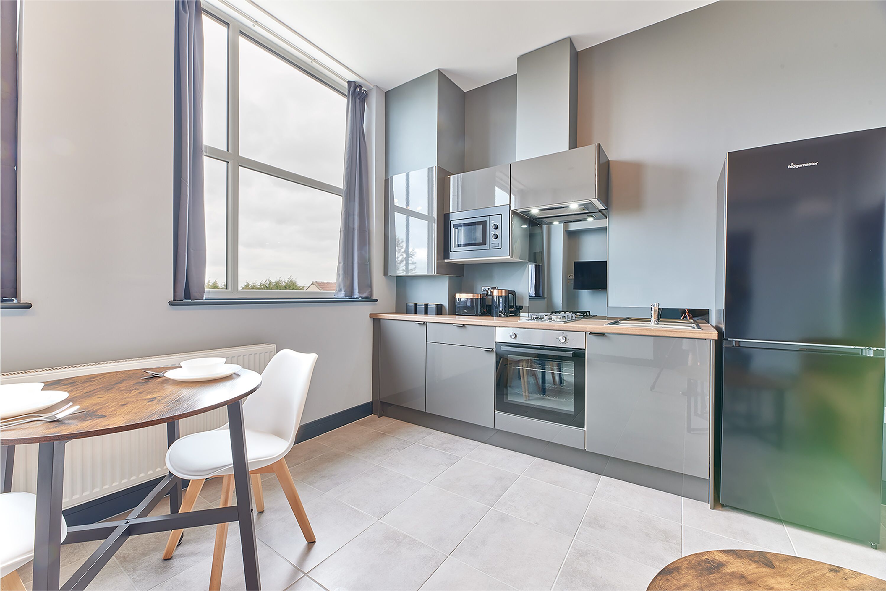 經典公寓 | 書桌、筆電工作空間、遮光布/窗簾、隔音