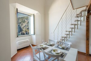 Superior Apartment, Sea View | In-room safe, free WiFi