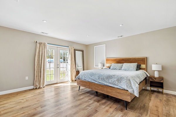 4 bedrooms, WiFi, bed sheets