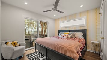 3 chambres, fer et planche à repasser, Wi-Fi, draps fournis