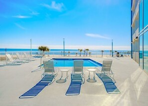 Outdoor pool - Panoramic Gulf Views- Two bedroom condo-On the Beach with Balcony! (Biloxi)