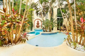 Pool - Serene 1BR/2BA Loft On 5th Ave Steps to Mamitas (Playa Del Carmen)