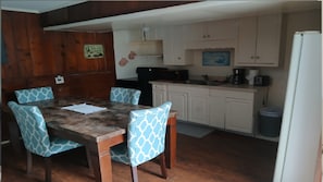 Dining - GpL 2670 Downtown Family get away (Fort Myers)