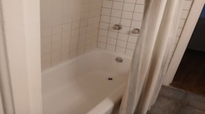 Shower, hair dryer, towels - GpL 2670 Downtown Family get away (Fort Myers)