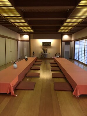 Building design - Daito Fuji Resort Hotel  (Oyama)