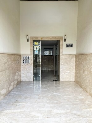 Interior - Stylish Studio, Pool • 5-min to Stadium (Agadir)