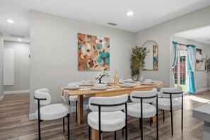 Dining - Gate Yard, Garage, 4-Bed, Golf, Mira Mesa (San Diego)