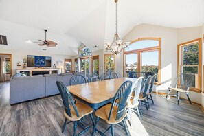 Dining - Barefoot Crab | 1,600 ft to the beach | Private Pool, Hot Tub, and Dog Friendly (Corolla)