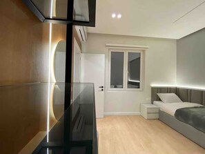 1 chambre, fer et planche à repasser, Wi-Fi, draps fournis