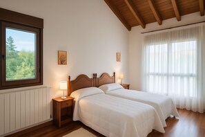 مكواة/لوح كي وملاءات أسرّة