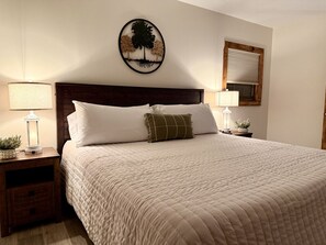 Escrivaninha, Wi-Fi, roupa de cama