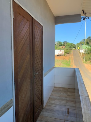 Property grounds - Lovely 3-bedroom house in pleasant Itacaré for your getaway (Itacaré)