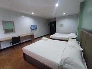 Family Room - Asia Jem Hotel - Bacolod City (Bacolod)
