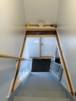 Interior - Newly Renovated Sprawling 3 BR farmhouse in Jamaica on the river with 30 acres (Jamaica)