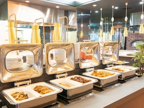 Daily buffet breakfast for a fee - Livemax Resort Kawamata Onsen (Nikko)