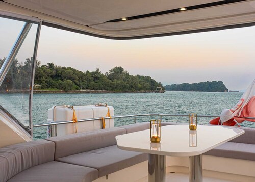 Experience a Luxurious Overnight Escape Aboard a Private Yacht in Singapore