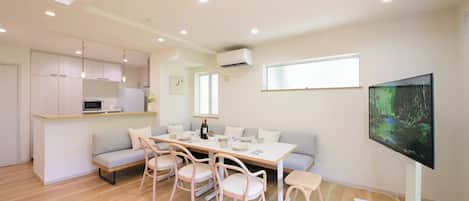 Basic House, Balcony, Mountain View | Living area | 55-inch Smart TV with digital channels, offices, computer monitors