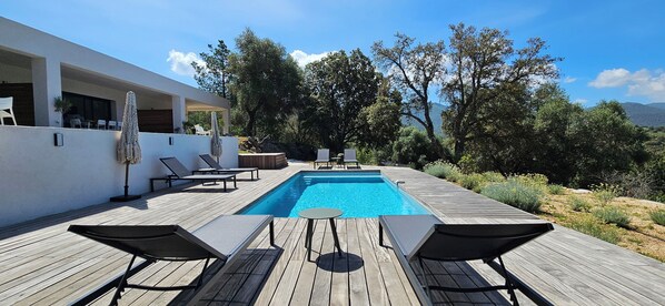 Pool - 1 Double Room 2 pers, Residence Casa Pian d'Olmo / Double Room - A Leccia (Olmiccia)