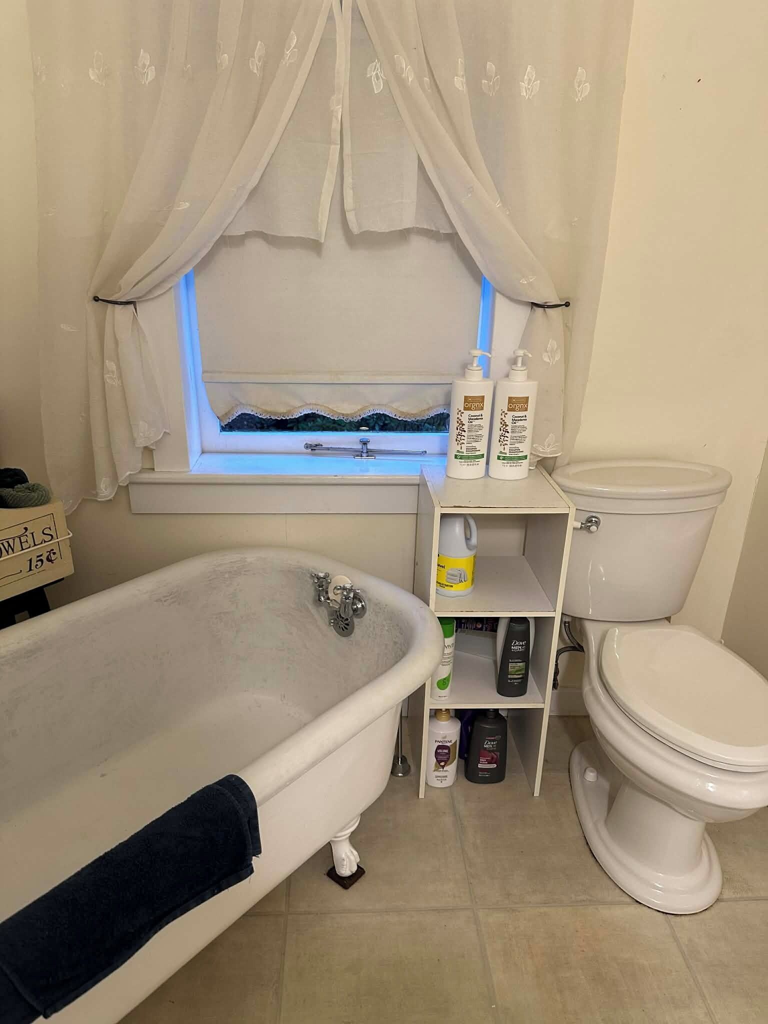 Hårføner, håndklær, såpe og sjampo