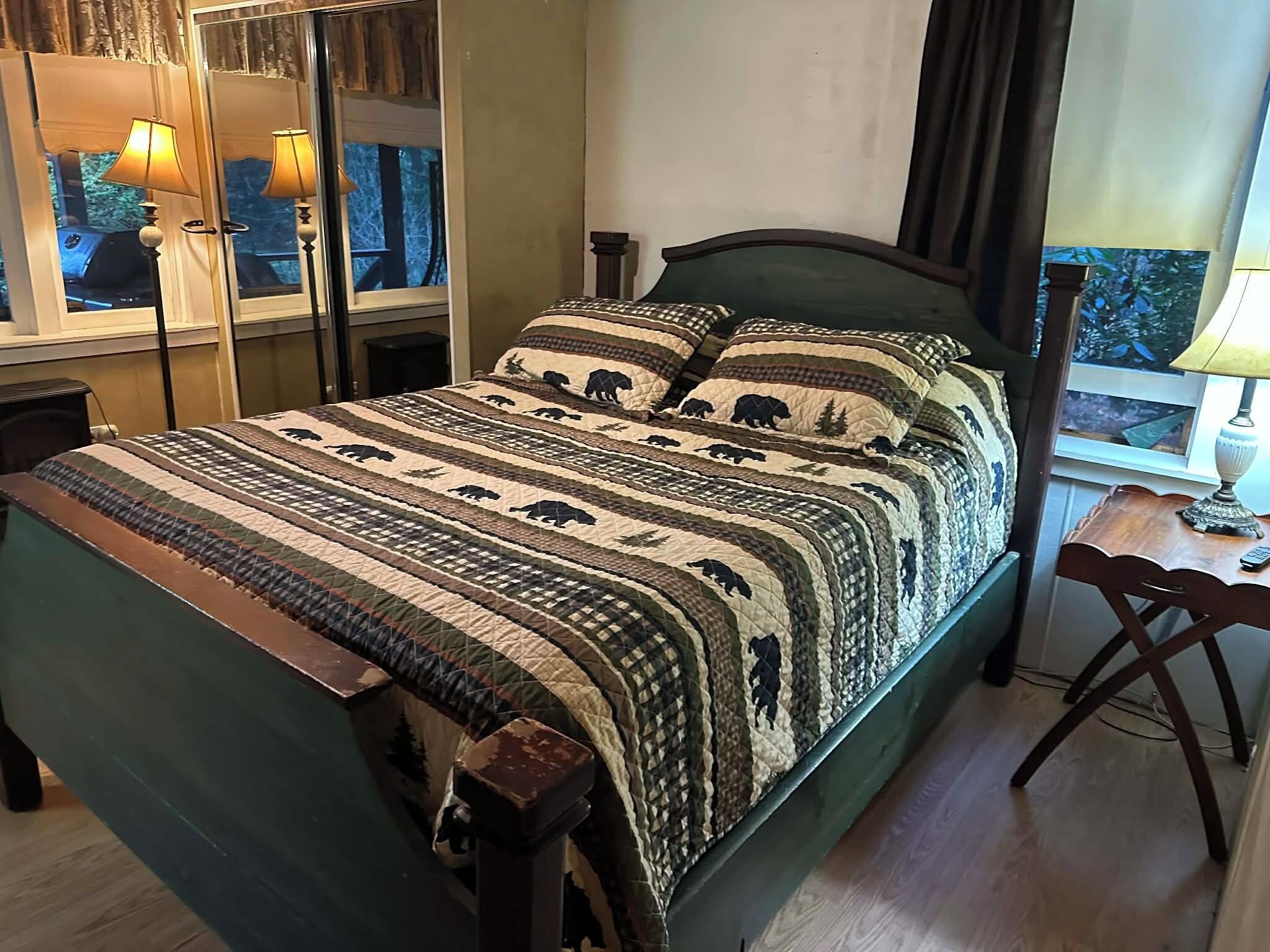 Strykejern/-brett, wi-fi (inkludert) og sengetøy