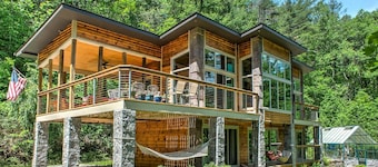 Vanaprastha | Private 20-Acre Retreat Near Brevard, DuPont & Pisgah