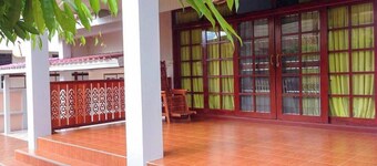 Buriram The Big House, 3 Bedrooms, 3 Bathrooms