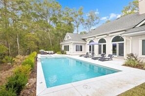 A heated pool - 33 Swing About @ Palmetto Dunes | Luxurious Pool | Game Room | 4 Spacious Bedrooms! (Hilton Head Island)