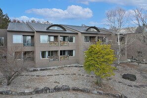 Exterior - LiVEMAX Resort Yatsugatake Kogen (Hokuto)