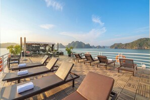 Exterior - Beka Cruise  (Cat Ba)