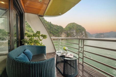 Balcón. Beka Cruise