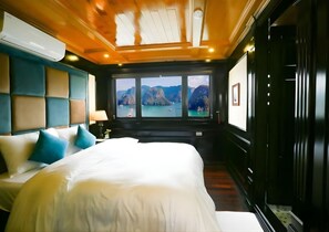 Habitación Deluxe con 1 cama matrimonial o 2 individuales, vista a la bahía | Wifi gratis 