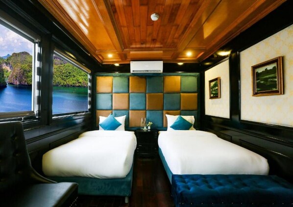 Deluxe Double or Twin Room, Bay View | Free WiFi - Beka Cruise (Cat Ba)