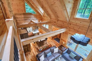 TV, fireplace - Beehive Bungalow, Charming Forest Escape, Hot Tub, EV Charging, WiFi, Sleeps 5 (Logan)