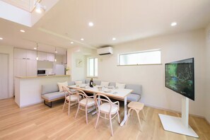Basic Townhome, Balcony | Free WiFi - Koyurugi (Odawara)