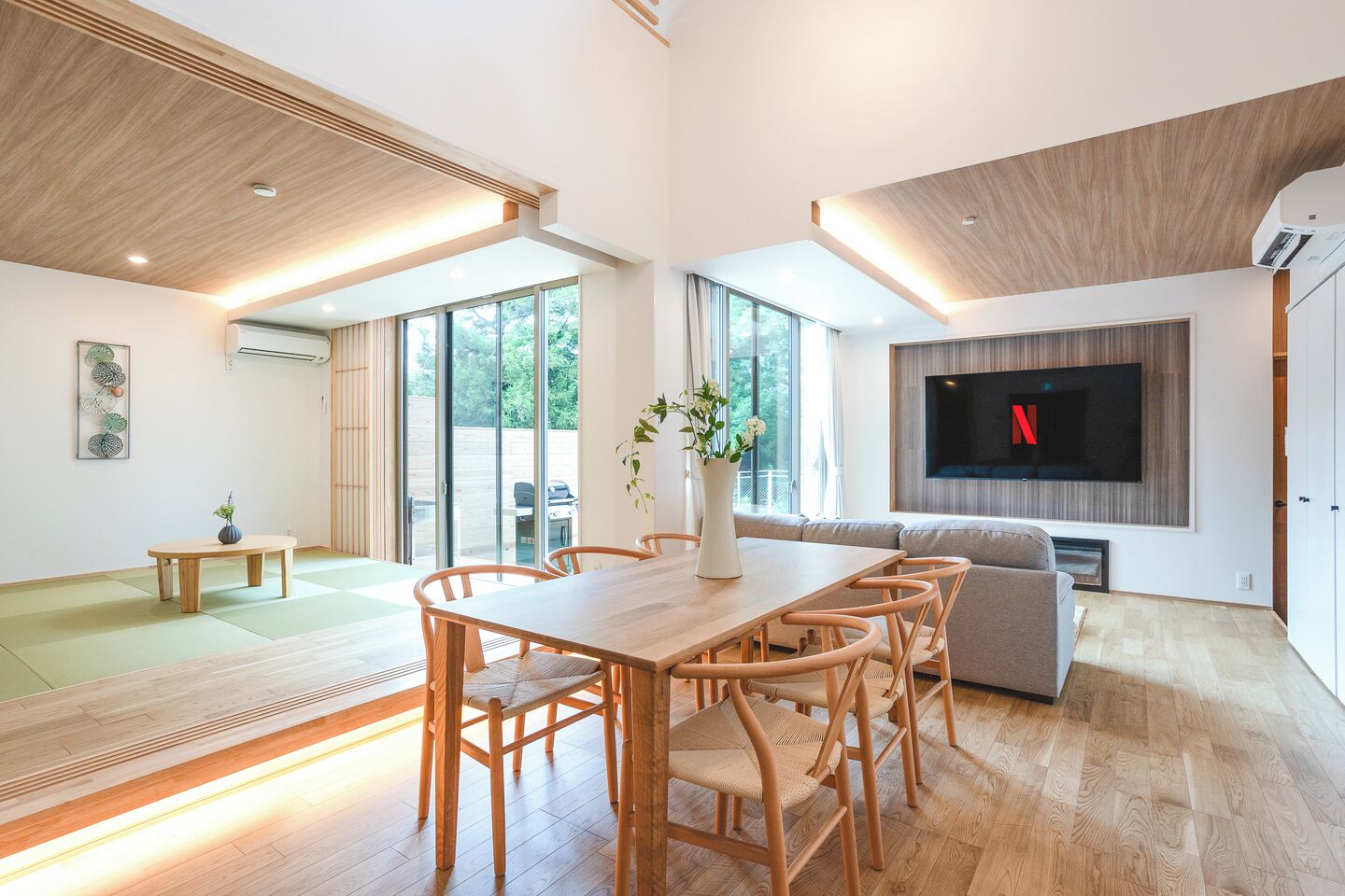 Basic Townhome, Balcony | Free WiFi