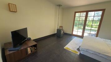 Bügeleisen/Bügelbrett, Bettwäsche, Rollstuhlgeeignet