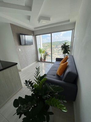 Smart TV - Alina Beautiful Cartagena Apartment (Cartagena de Indias)