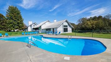 Indoor pool, a heated pool