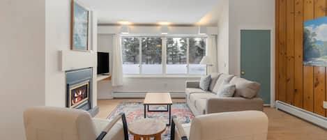 TV connectée, cheminée