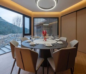 Breakfast, lunch, dinner served; Chinese cuisine  - Country Retreats Shaanxi Foping (Hanzhong)