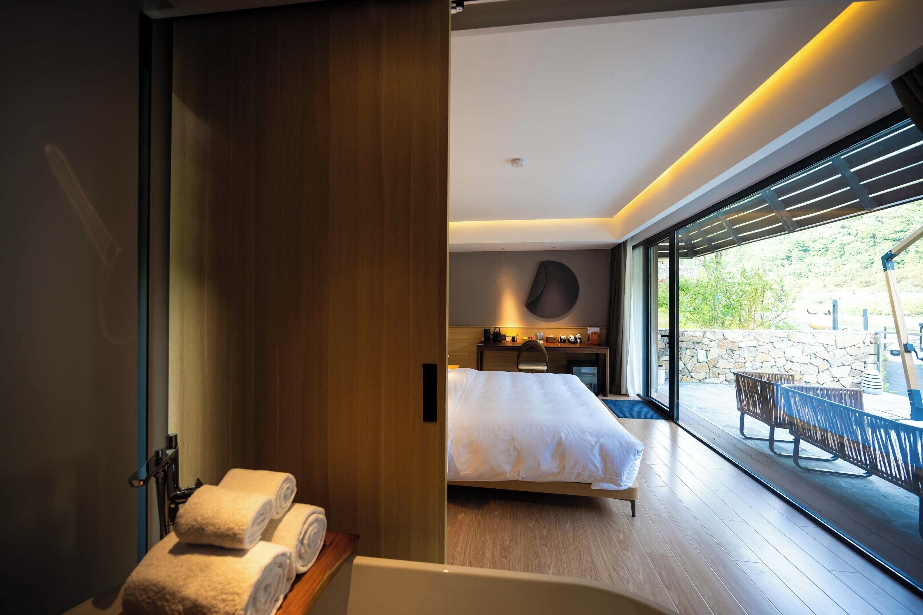 Family Suite, Hill View | Minibar, desk, laptop workspace, blackout drapes