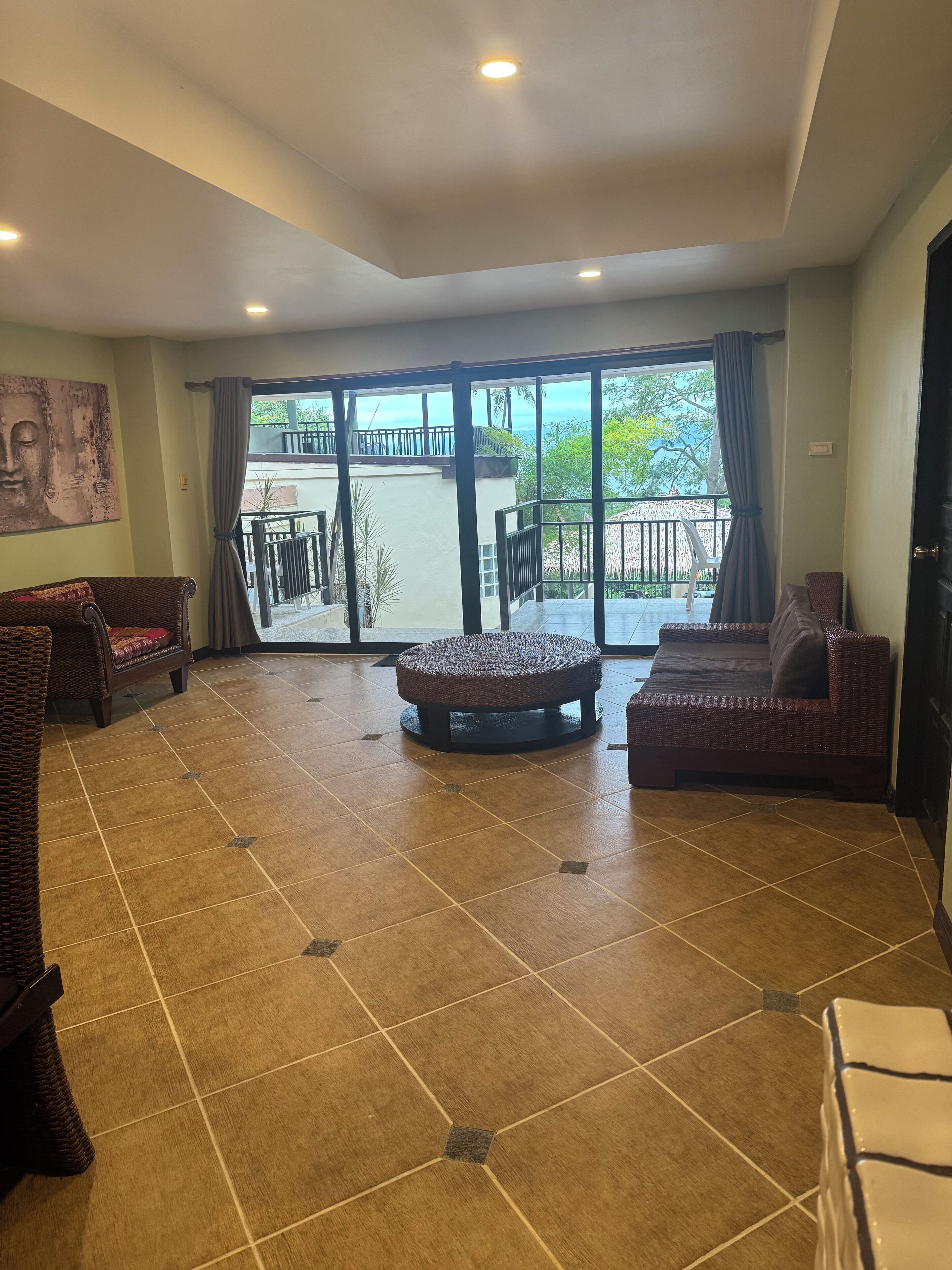 Apartment, 2 Bedrooms, Kitchenette, Sea View | Living area