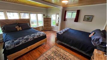 2 quartos, ferros/tábuas de passar roupa, Wi-Fi, roupa de cama