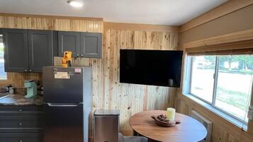 Fridge, microwave, coffee/tea maker, toaster