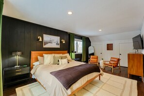 4 chambres, fer et planche à repasser, lit parapluie, Wi-Fi gratuit