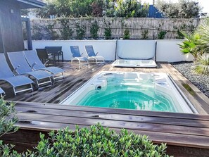 Outdoor spa tub - Maison Dune by Interhome (Moliets)