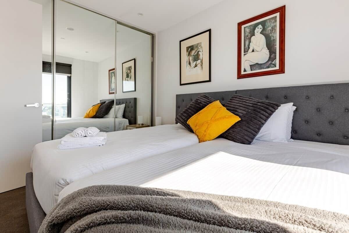 2 bedrooms, iron/ironing board, free WiFi