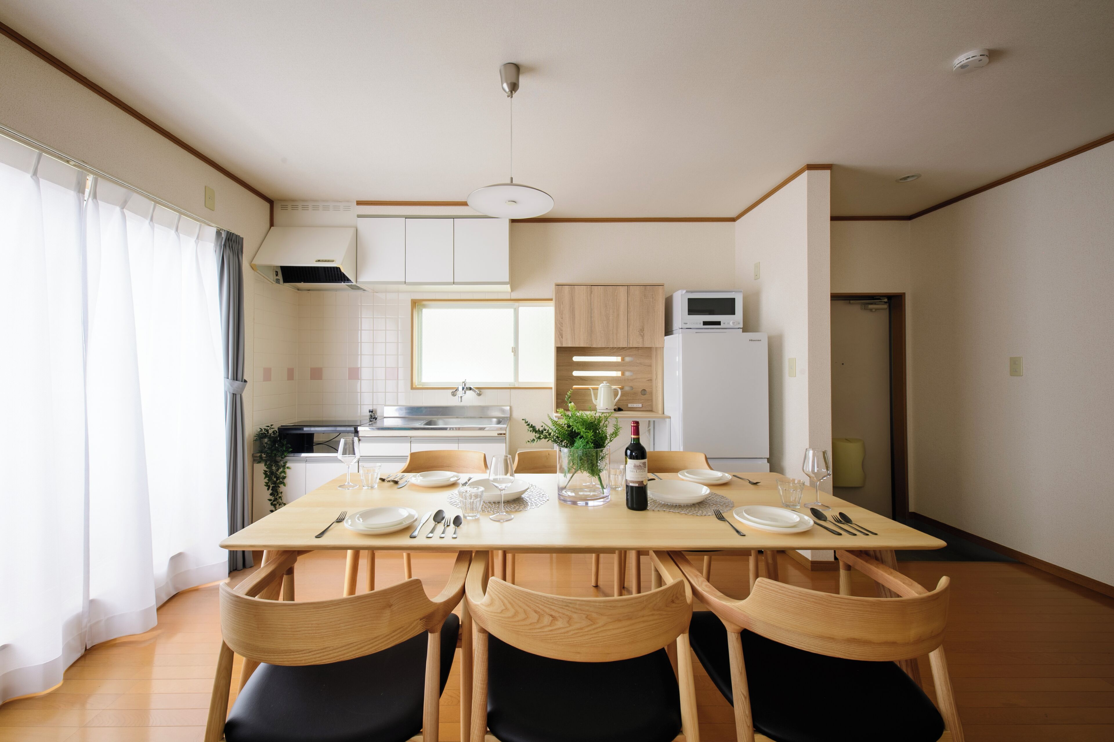 Appartement Standard, balcon, vue ville | Restauration dans la chambre