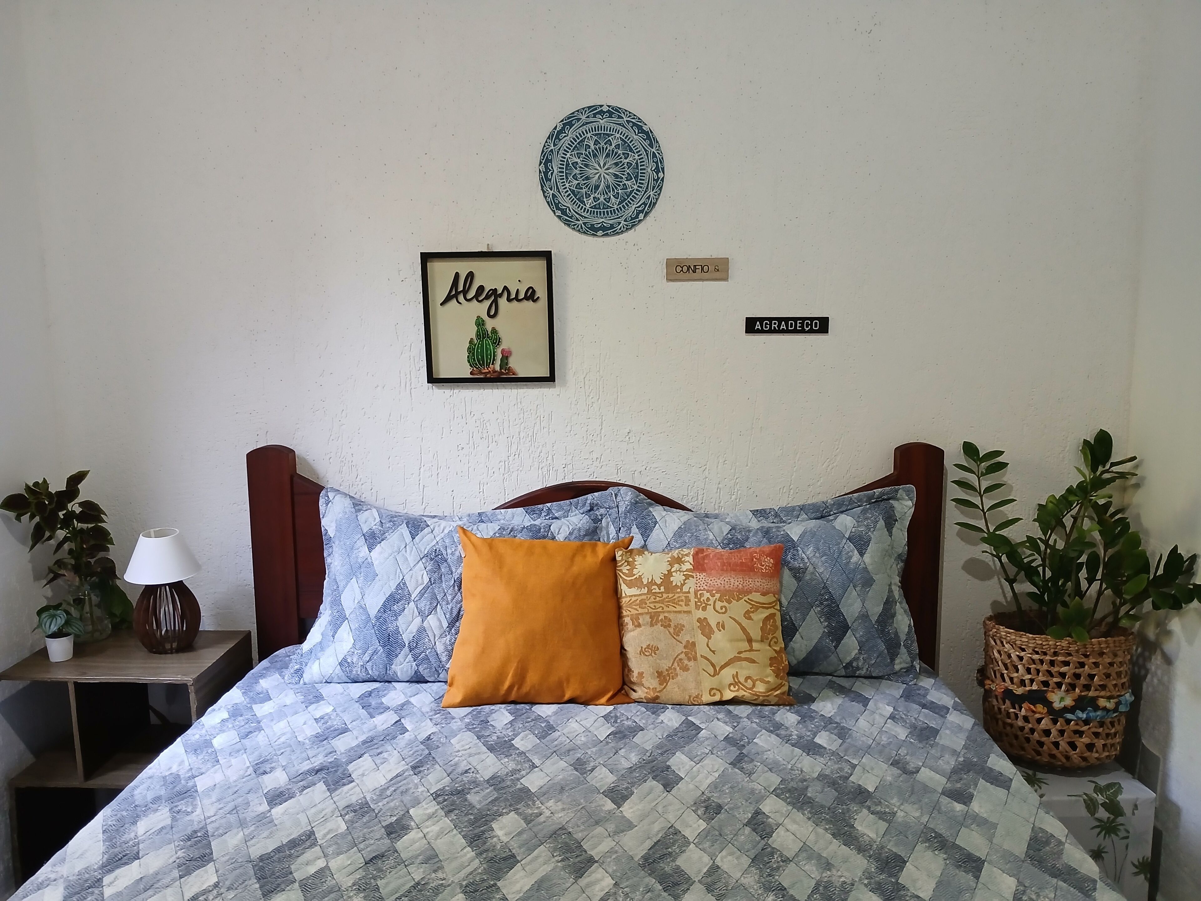 Habitación económica | Wifi gratis y ropa de cama